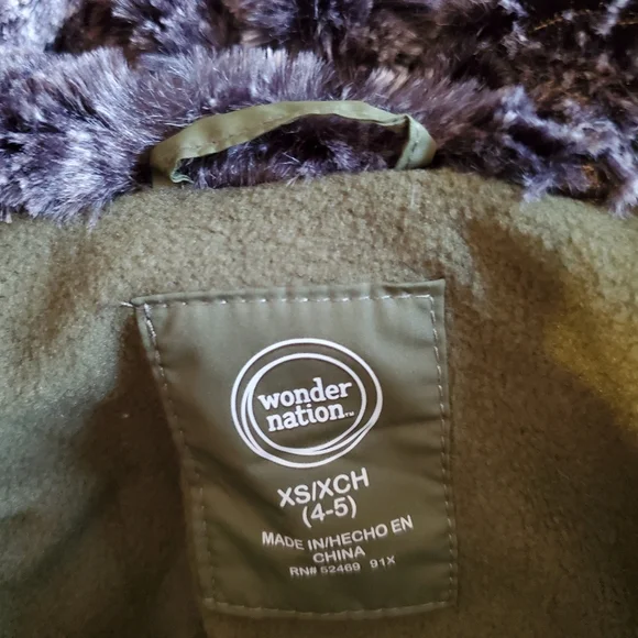 NWT Puffer Jacket - Picture 4 of 5